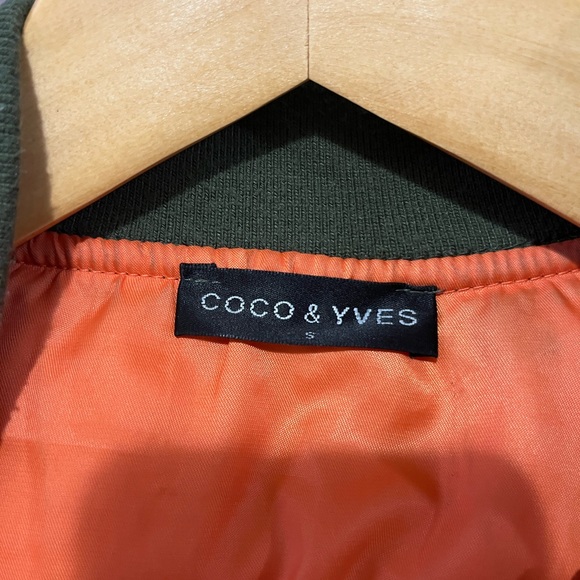 Green bomber jacket - Picture 3 of 8